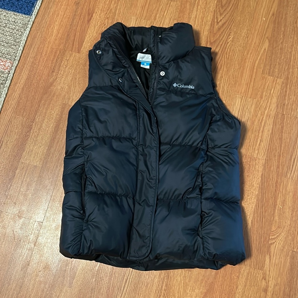 Columbia Puffer Vest